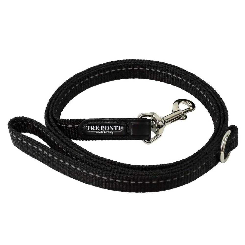 72_2000x-1.webp Tre Ponti Reflective Dog Leash, Black - Image 1